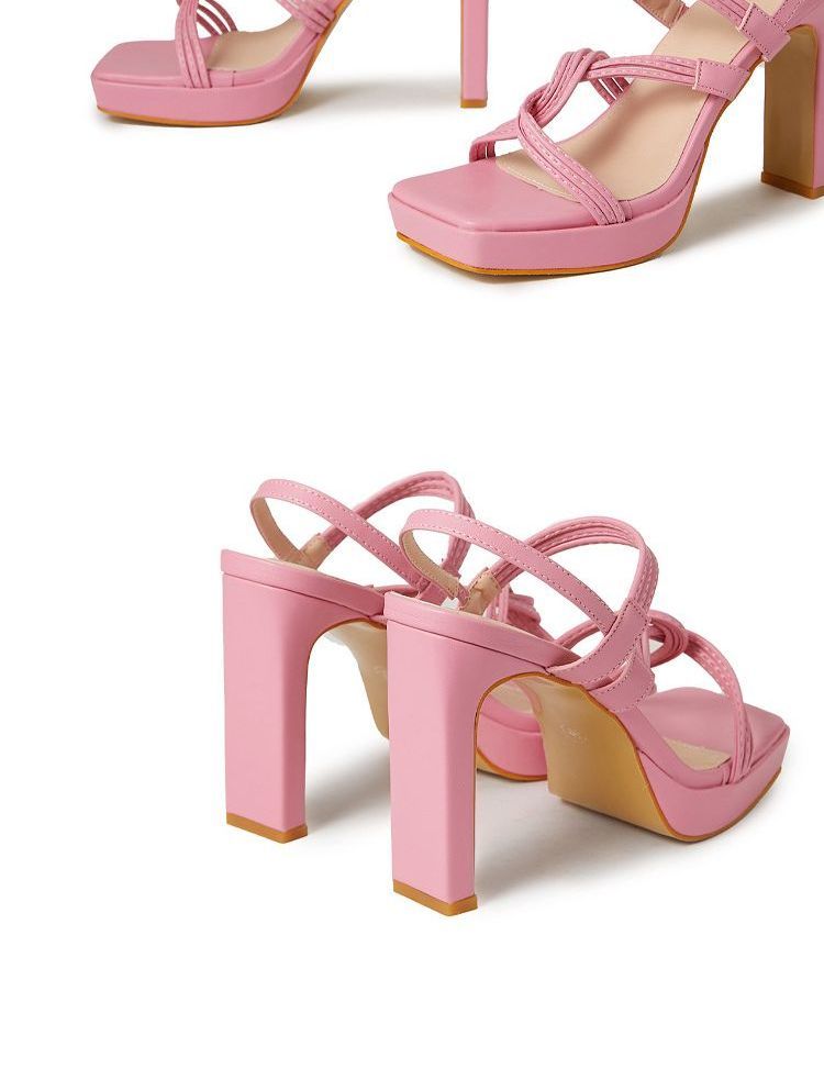 Block Heel Strappy Sandals AE1062