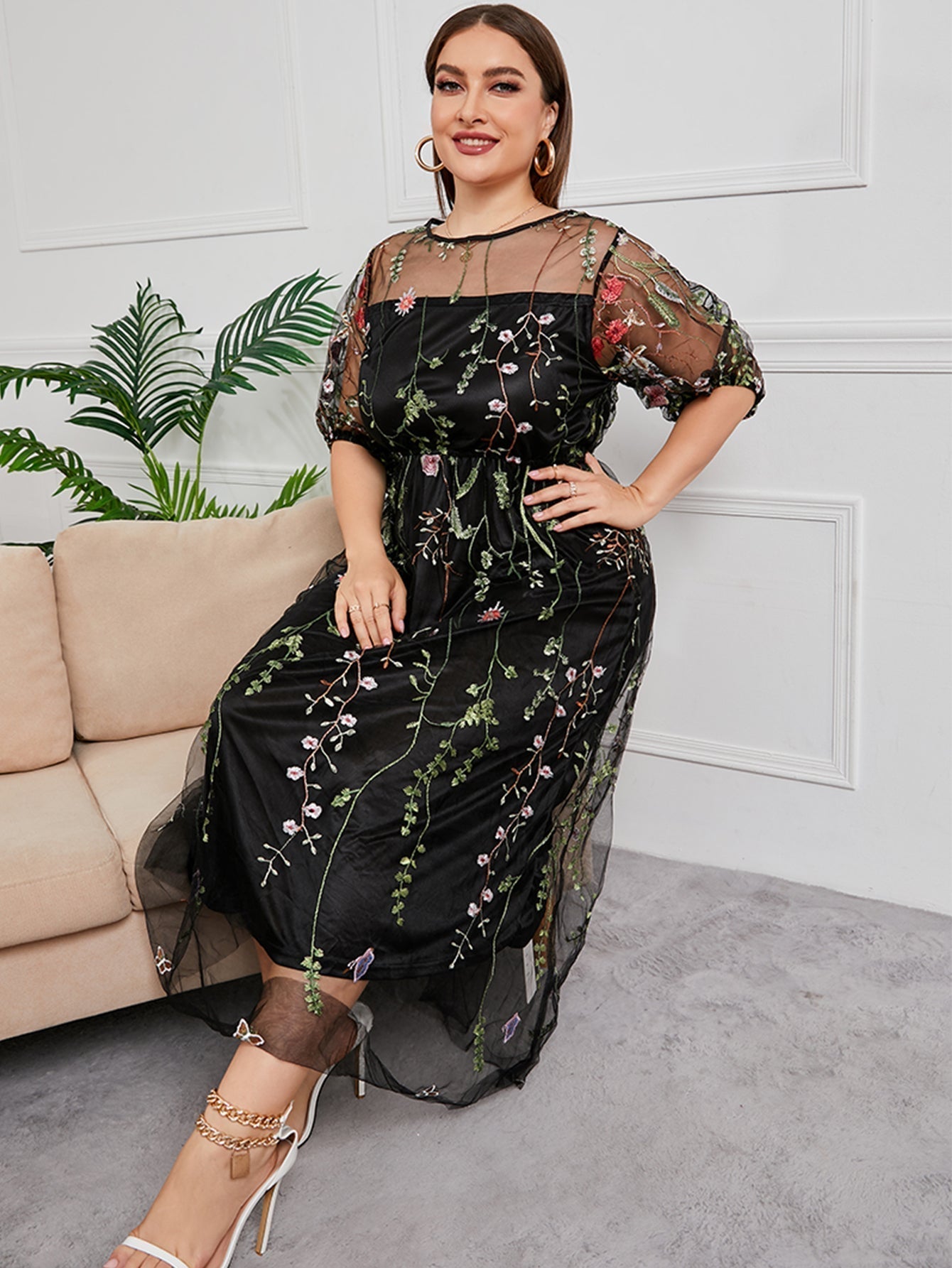 Plus Size Mesh Embroidery Party Dress